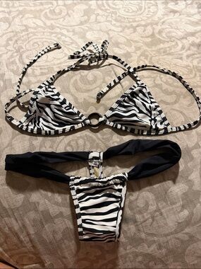 Brazil 🇧🇷 Black and White Zebra Print Bikini Set